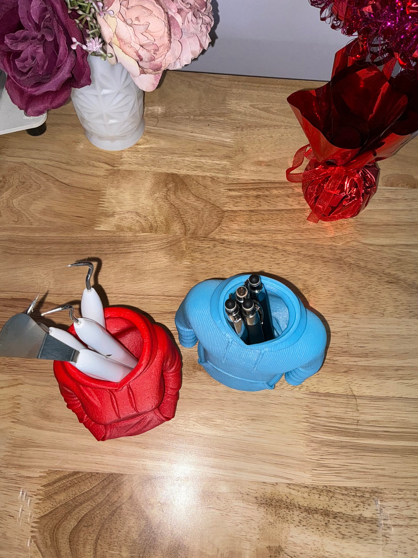 Pen/pencil shirt holders