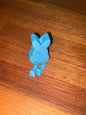 Blue peep, dangling legs, straw topper
