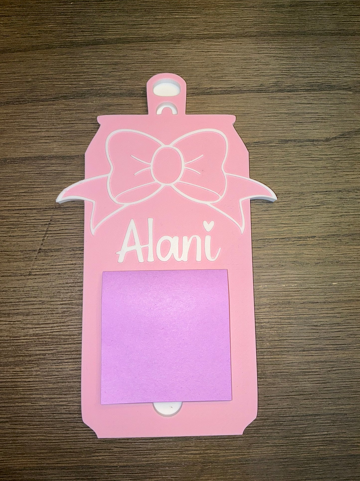 Alain sticky note holder